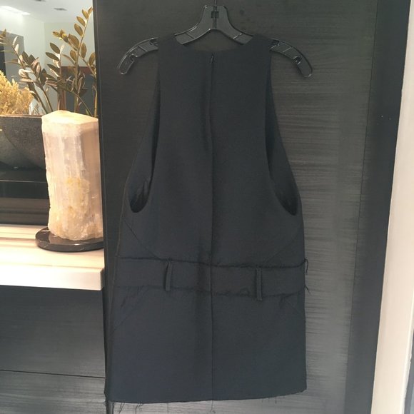 H&M (16) Black Sleeveless Romper Dress with Raw Edge Detail - Picture 2 of 12